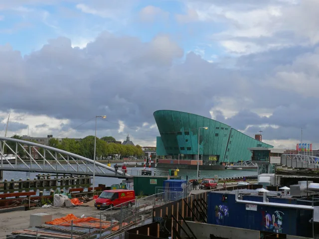 Amsterdam — hub principal ville