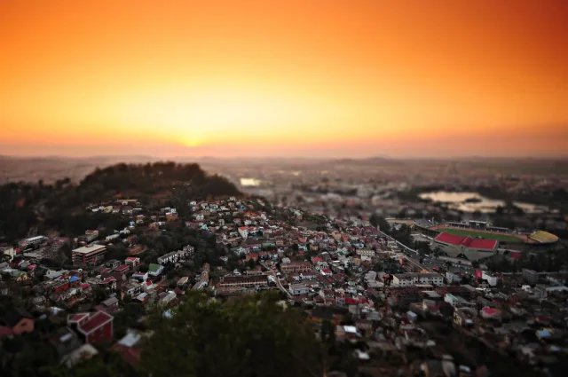 Antananarivo — hub principal ville