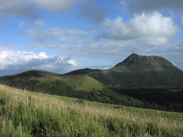 Auvergne — hub principal region