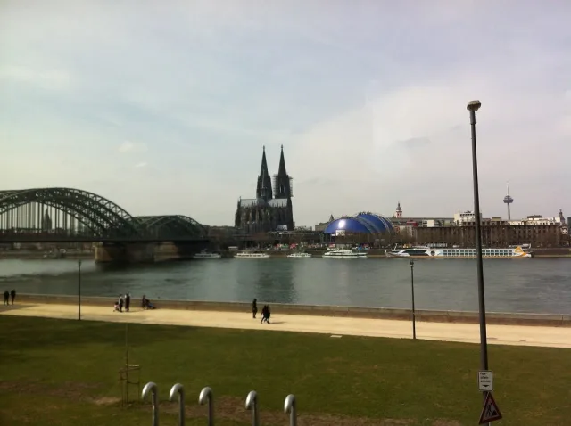 Cologne — hub principal ville