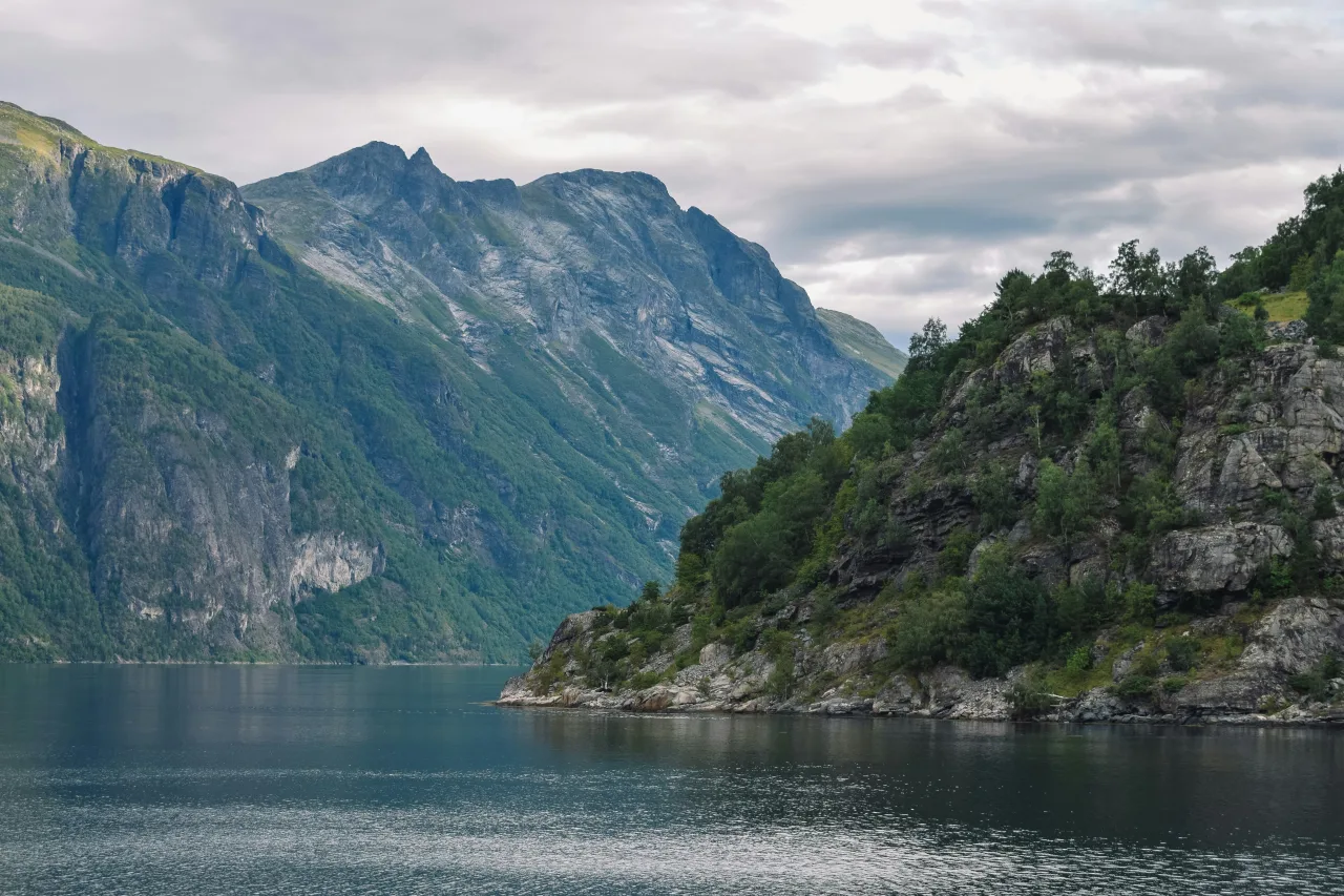 Fjords de l'Ouest — hub principal region