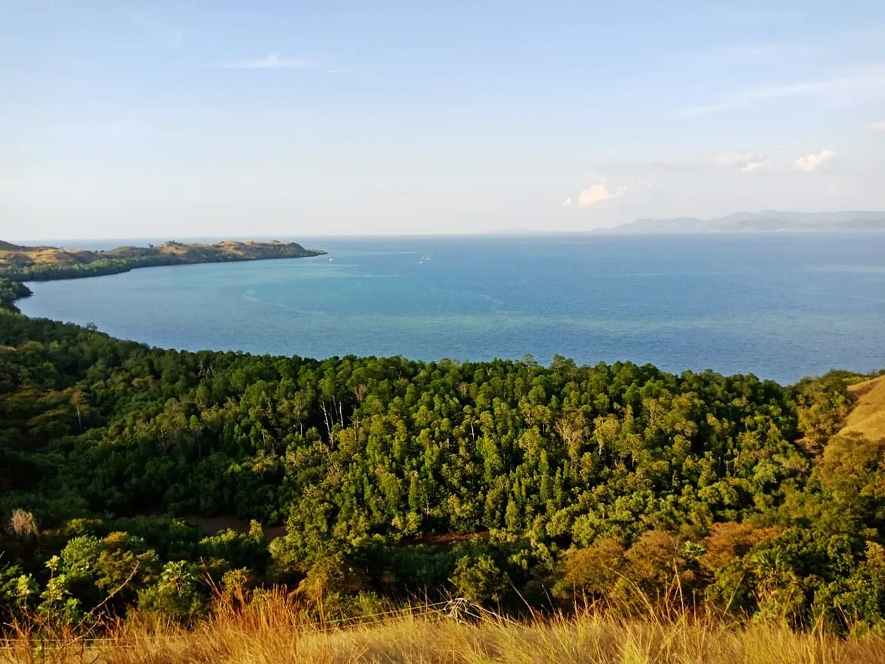 Labuan Bajo — hub principal ville