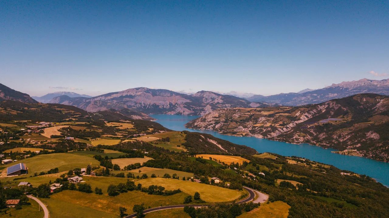 Région des Lacs — guide de voyage