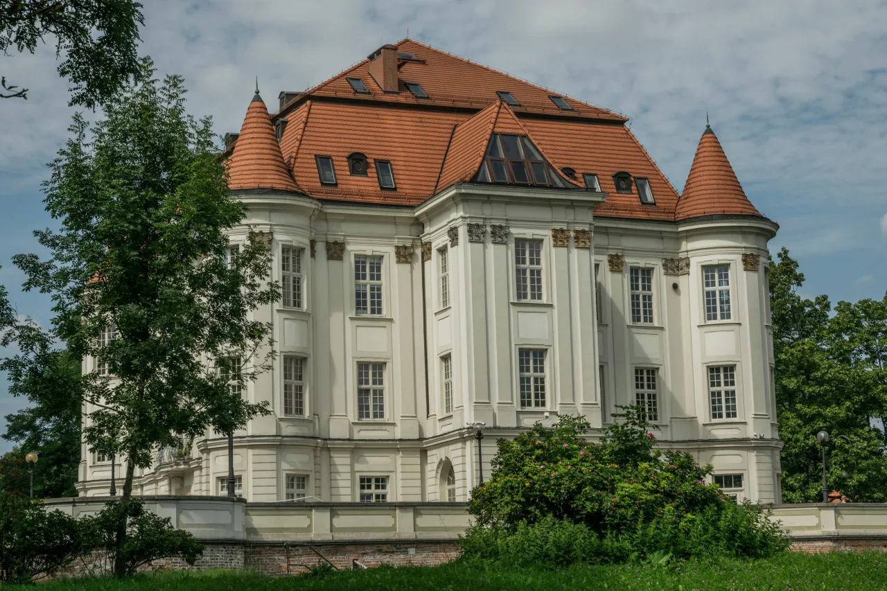 Pologne — sur mesure