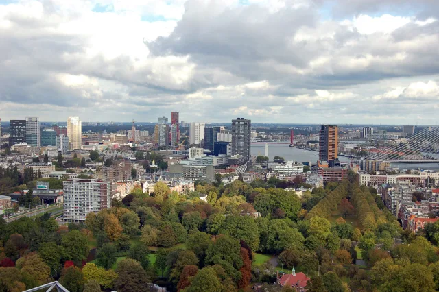 Rotterdam — hub principal ville