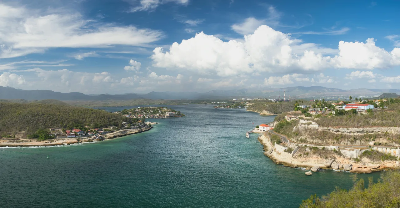 Santiago de Cuba — hub principal ville