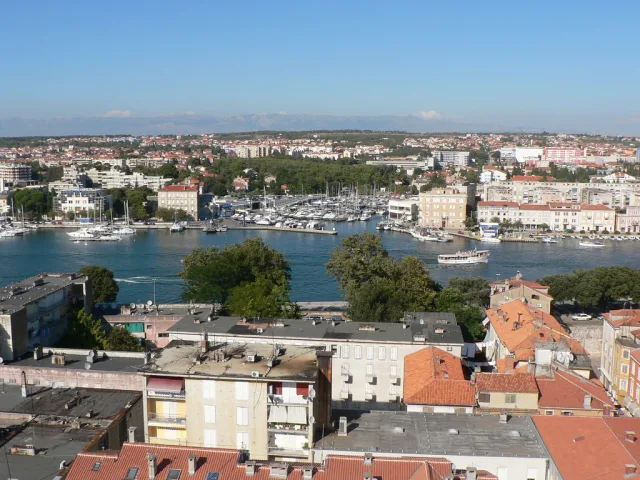 Zadar — hub principal ville